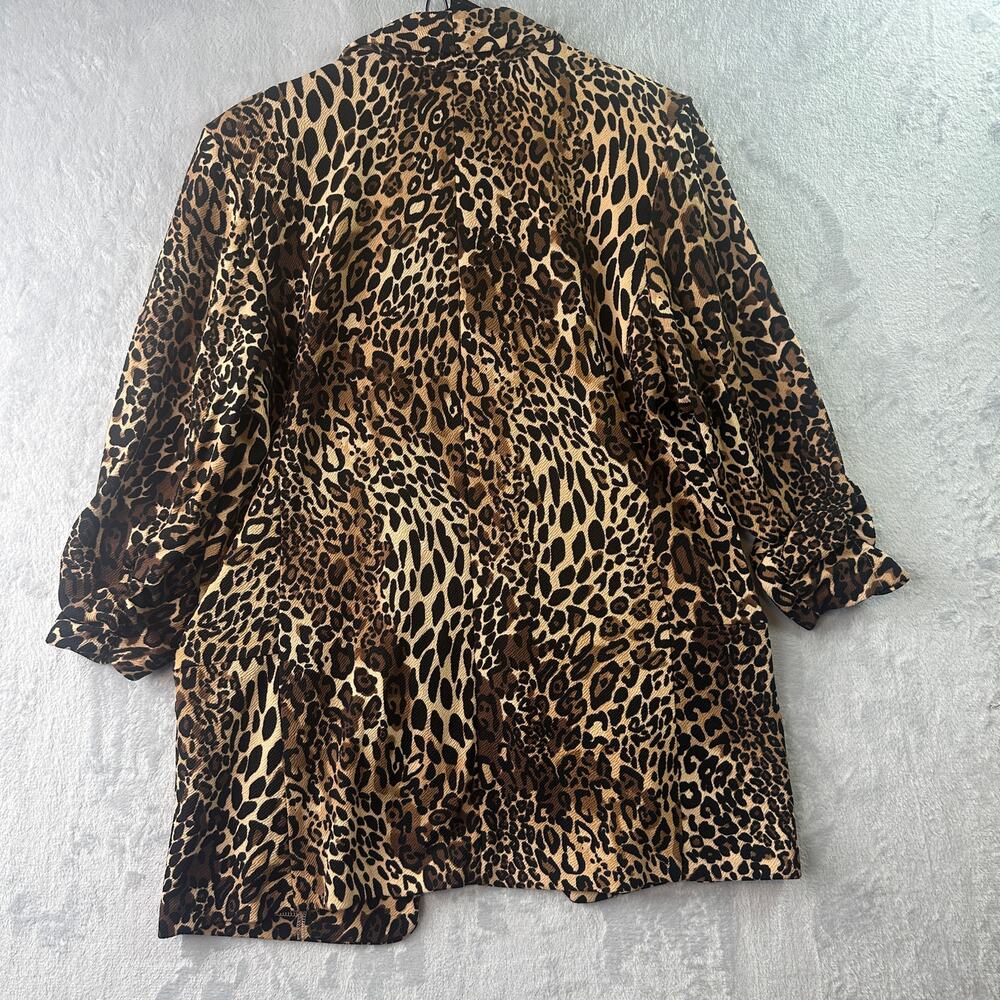 Bar III Women’s Animal Print Boyfriend Blazer Jacket - Size Large - NWT - Picture 4 of 11